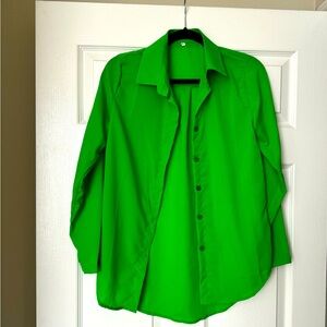 NEW WITH TAGS Green Button Up Blouse